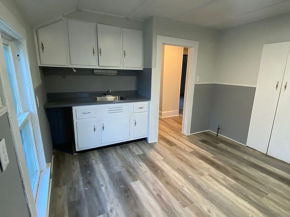 5th image of 3370 W 135th St #1
