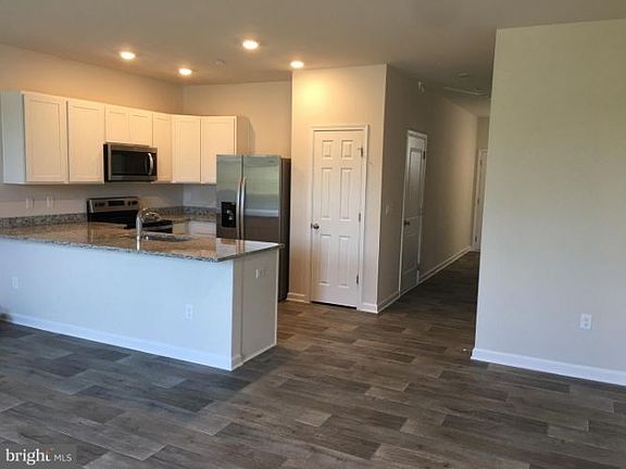 2nd image of 108 Baker Dr