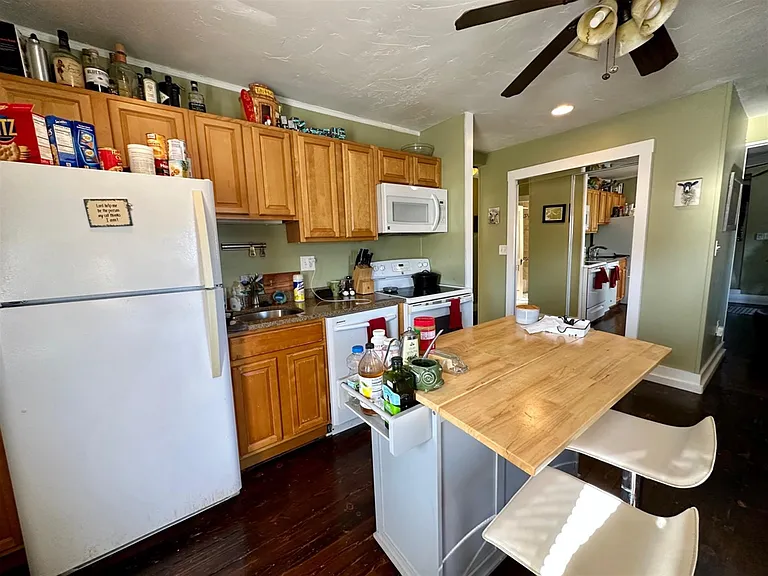 147 Highland Ave #1 — Photo 12