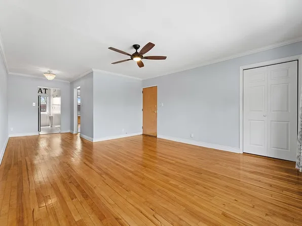 1533 Independence Ave #2B, Brooklyn, NY 11228