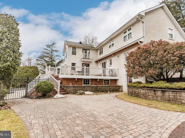 54 Norristown Rd, Blue Bell, PA 19422