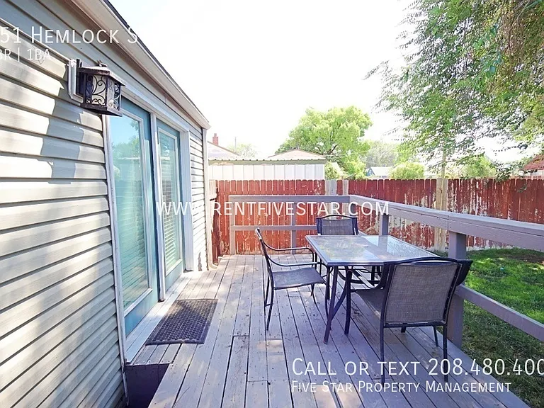 751 Hemlock St — Photo 17