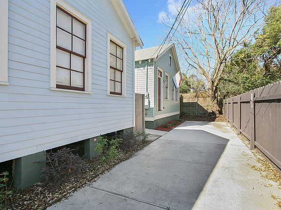 2nd image of 2347 Annunciation St #A