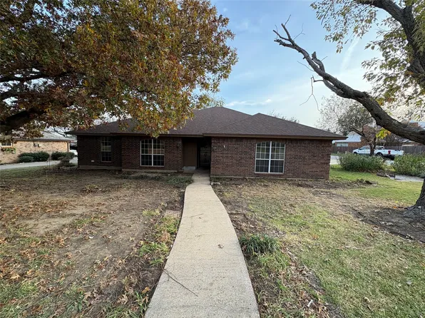 1838 W Taylor St, Sherman, TX 75092