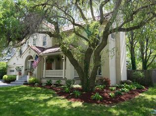 534 E Front St, Perrysburg, OH 43551