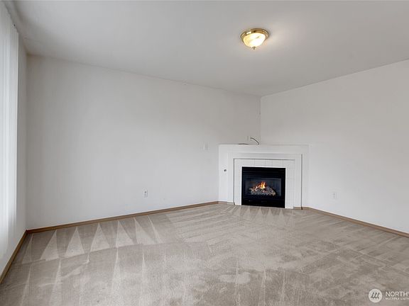 3rd image of 1310 E 60th Street