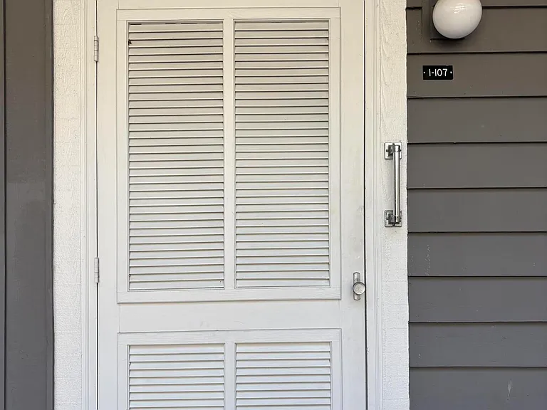 10174 Beach Dr SW #1107 — Photo 3