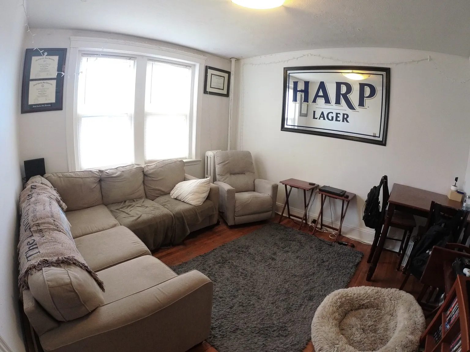 1 bed, 999 sqft, $2,400 — Photo 1