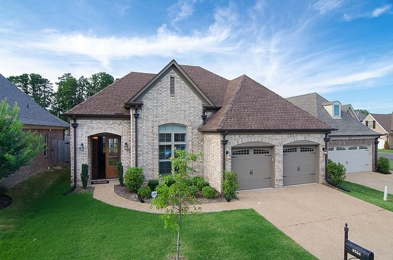 1st image of 8564 Woodland Rose Cir S