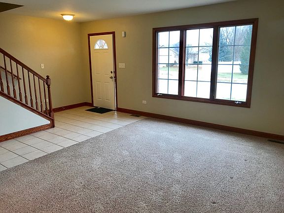 5th image of 5309 Christopher Dr