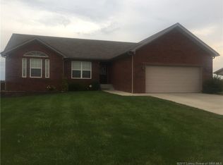 11913 Magellan Way, Sellersburg, IN 47172