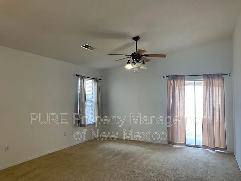 915 Blackbird Dr SW — Photo 8