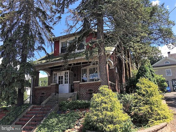 2nd image of 1403 W Norwegian St