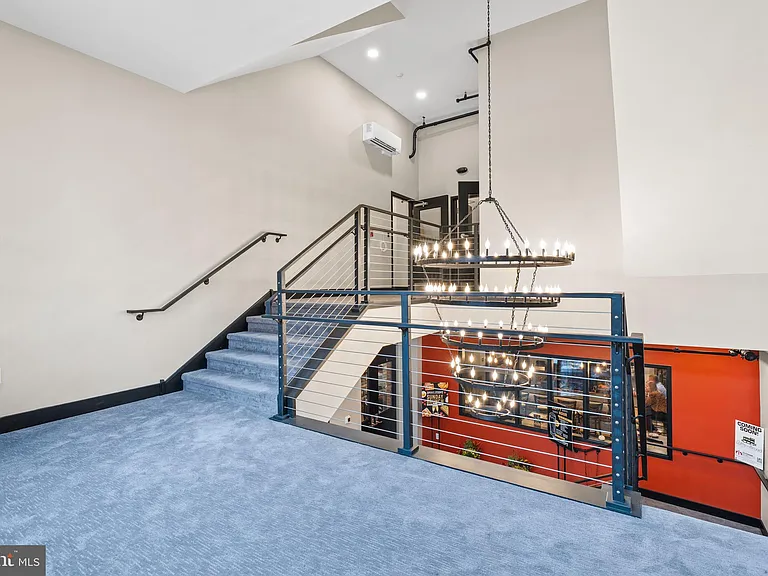 30 W Broad St #6 — Photo 24