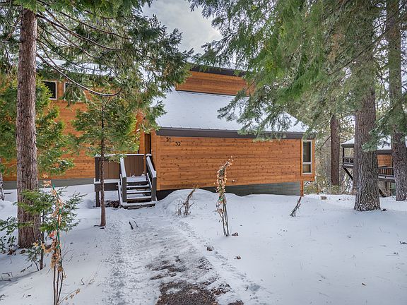 2nd image of 2755 N Lake Blvd #51