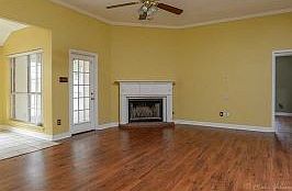 4th image of 4984 Beechwood Hills Dr