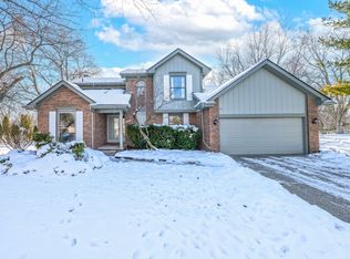 1487 Antler Ct, Rochester Hills, MI 48309