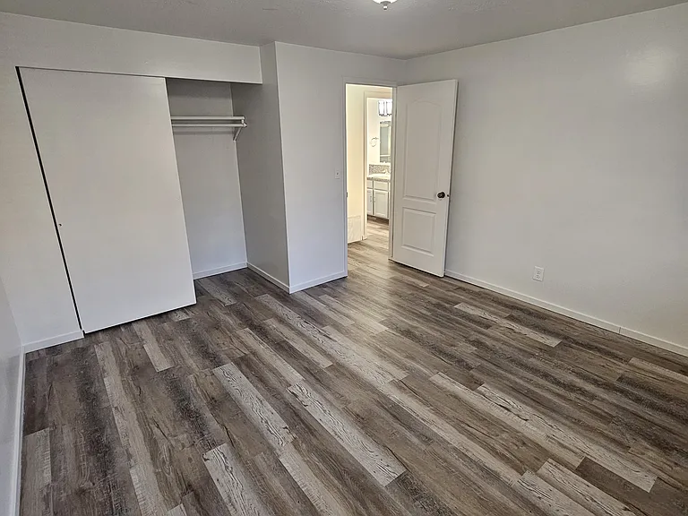 2191 N 450 W — Photo 7