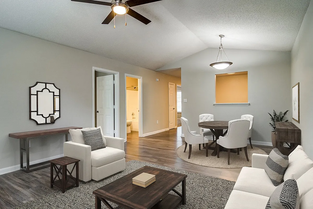 Building Photo - Serene at Creekstone
