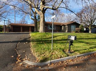 1324 Davis St, Milton Freewater, OR 97862