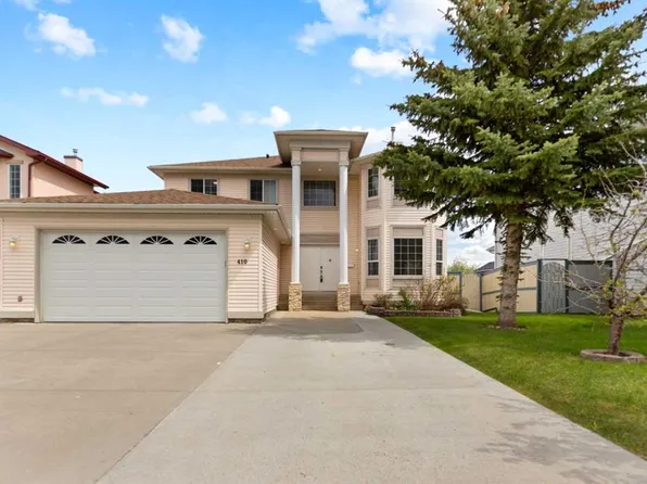 410 W Long Beach Lndg, Chestermere, AB T1X 1E6