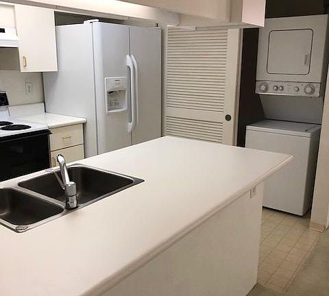 2nd image of 383 Mananai Pl #43W