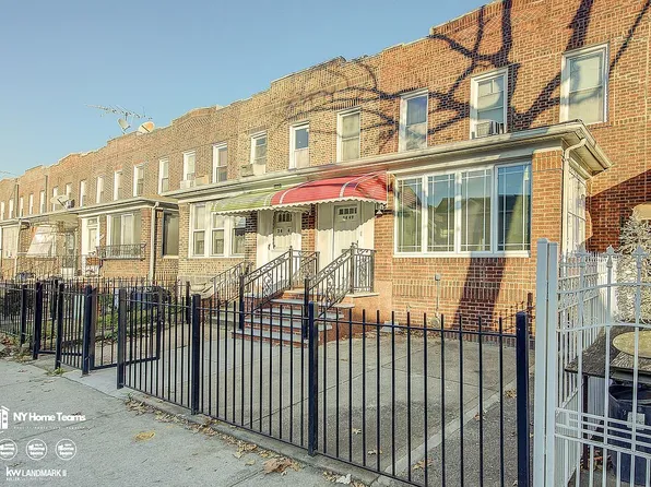 3449 64th St, Woodside, NY 11377