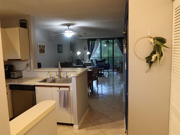 4th image of 7547 NW 79th Avenue #310