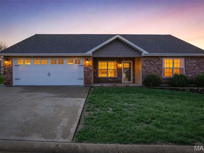70 Pecan Tree Ln, Farmington, MO, 63640