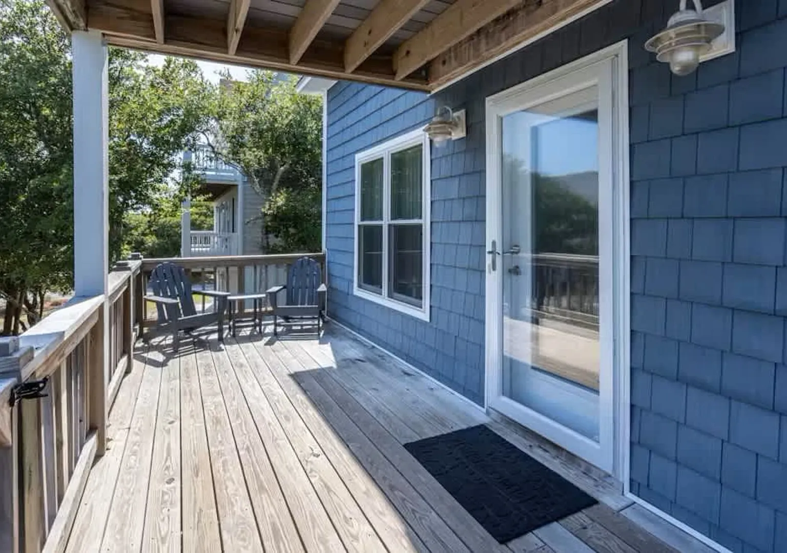 Walk to Beach, Private Deck, Family Fun — Photo 2