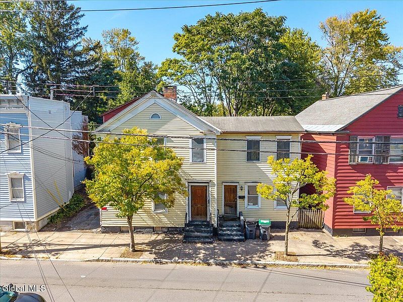2nd image of 117 N College Street