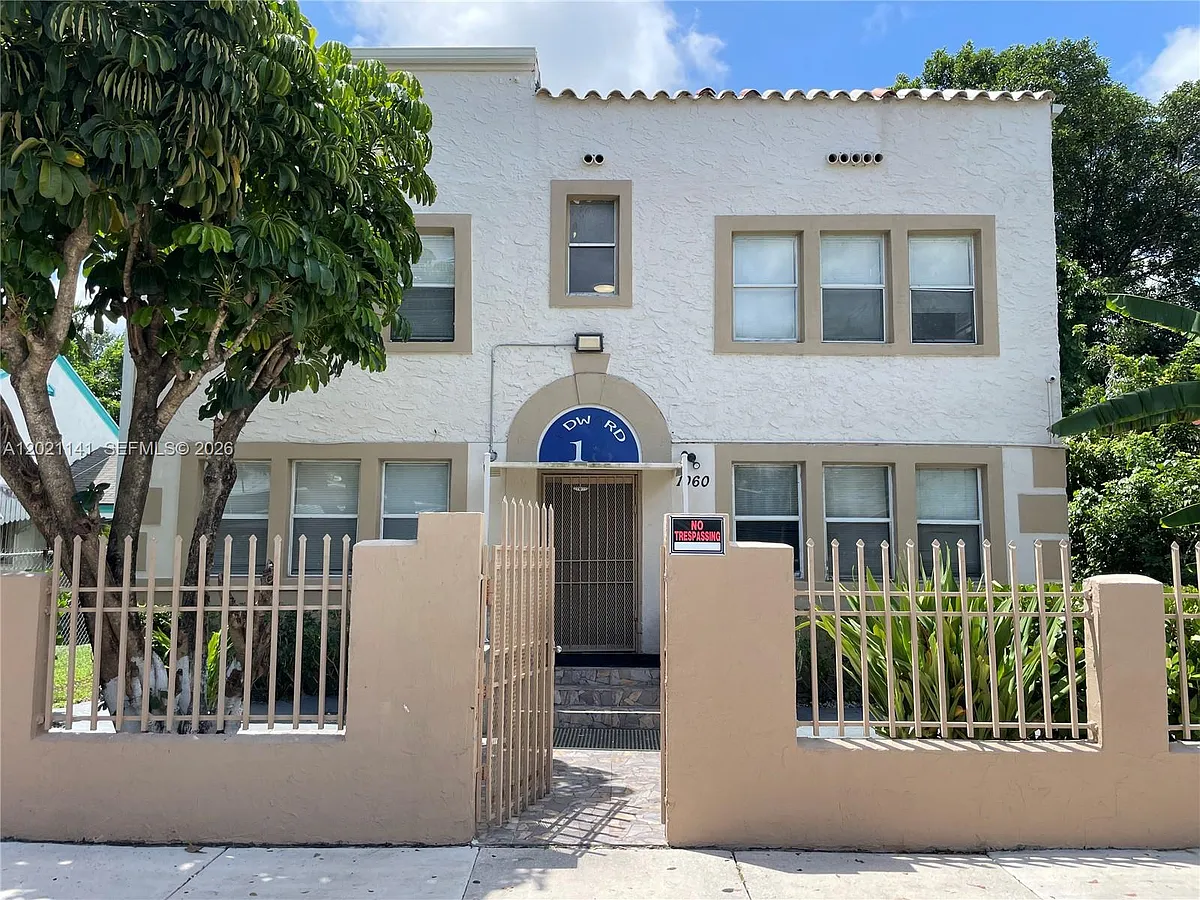 Photo 2 of 8 - 1060 NW 47th St #8 - Miami, FL Building Photo - 1060 NW 47th St #8