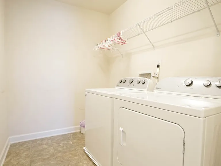 8043 Gilano Dr — Photo 19