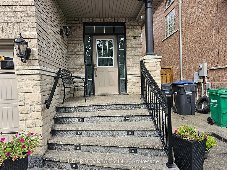 26 Zia Dodda Cres — Photo 4
