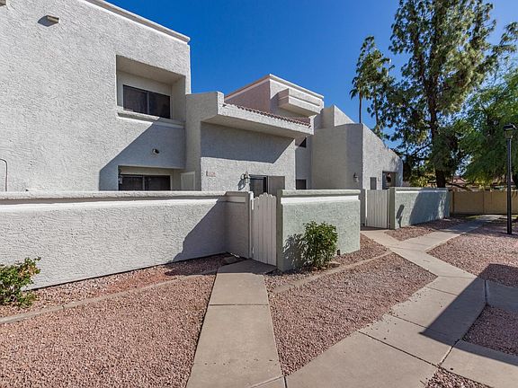 2nd image of 850 S River Dr Unit 1026