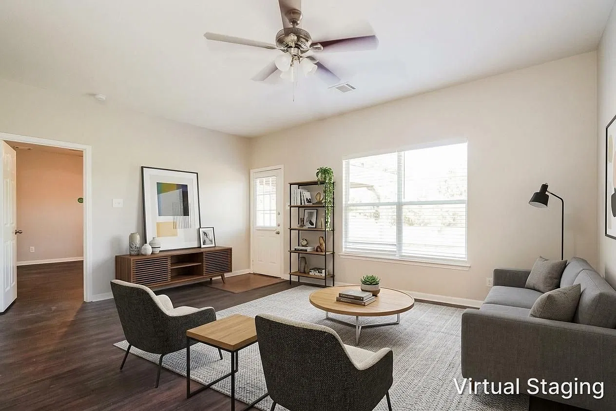 4 bed, 2.5 bath, 2593 sqft, $2,349 — Photo 2