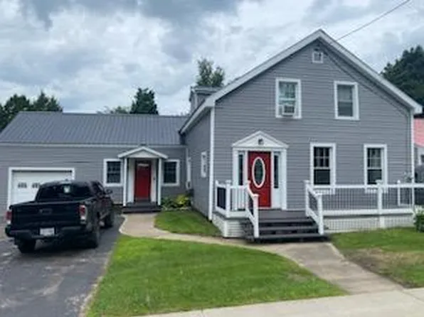 203 E Main St, Chateaugay, NY 12920