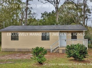 5772 Carver Cir, Jacksonville, FL 32208