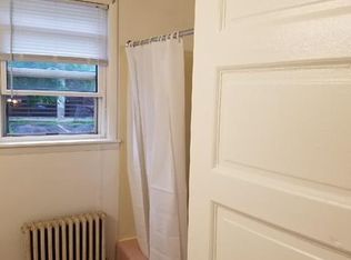 256 N Center St APT 1, Joliet, IL 60435