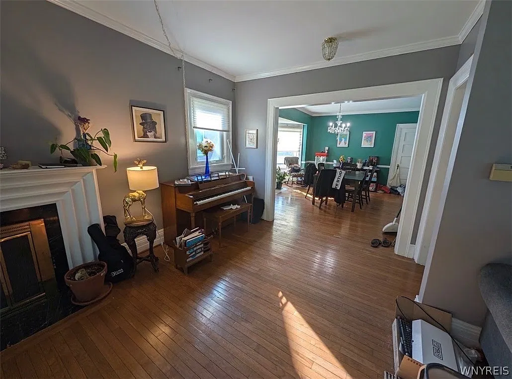 2 bed, 2.0 bath, 2439 sqft, $2,500 — Photo 4