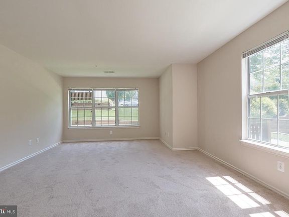 4th image of 9902 Boysenberry Way APT 278-20
