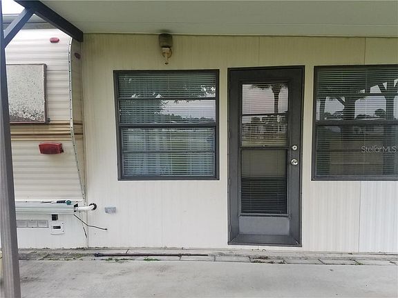4th image of 5244 SE 66th Ave