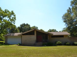 450 Ole Simpson Pl, Catawba, SC 29704