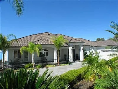 2211 Outrigger Dr photo 1
