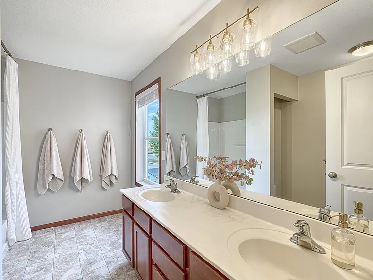 11193 68th St NE — Photo 24