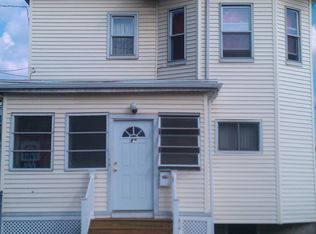 11 Charles Ave, Revere, MA 02151