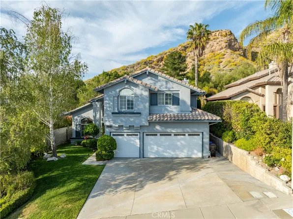 14523 Grandifloras Rd, Santa Clarita, CA 91387