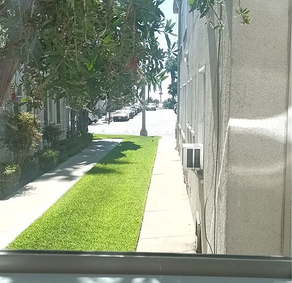 1515 1/2 E Ocean Blvd — Photo 11