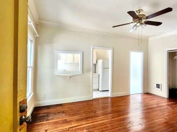 5987 Franklin Ave APT 106, Los Angeles, CA 90028