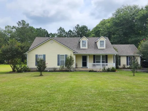 202 Saddle Creek Dr, Cordele, GA 31015